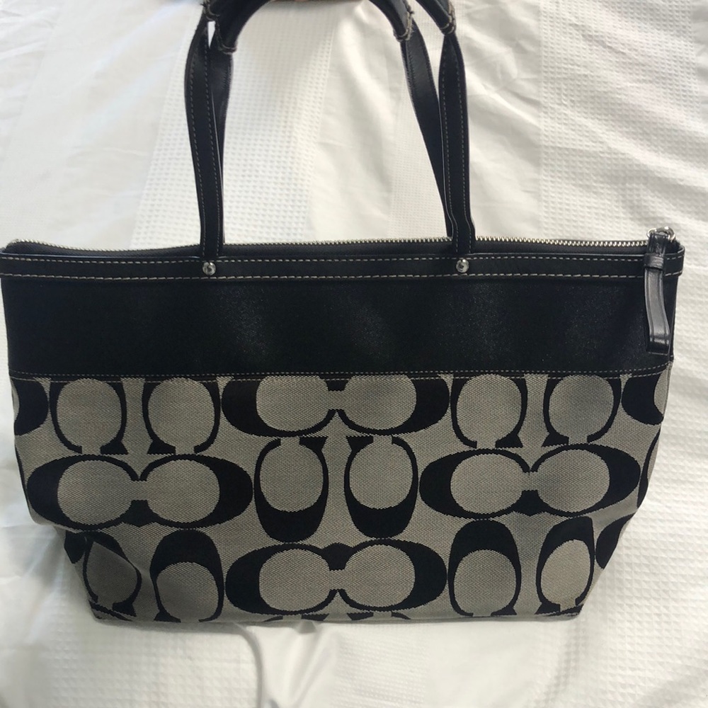 Coach handbag